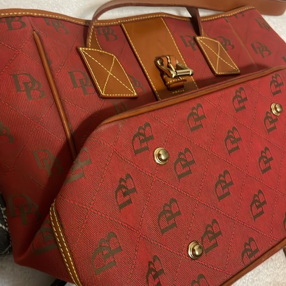 Dooney & Bourke, Inc. Purses (2)-Stylish Black and Red Tote Bags - Picture 11 of 11